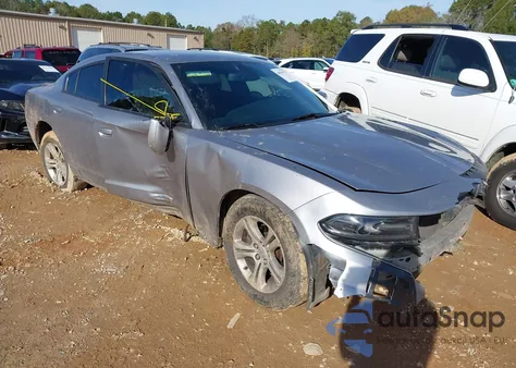 2018 Dodge Charger Sxt Plus Rwd z USA, uszkodzony, nr VIN 2C3CDXHG7JH125395